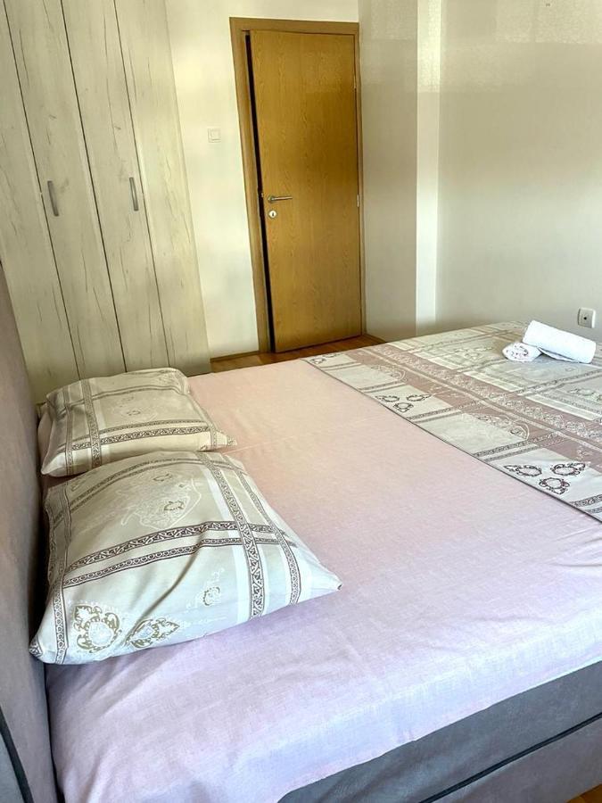 Naki Apartmani Podgorica Exterior foto