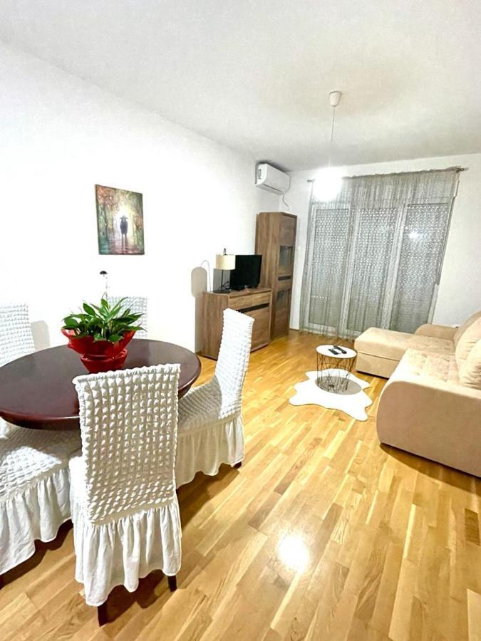 Naki Apartmani Podgorica Exterior foto