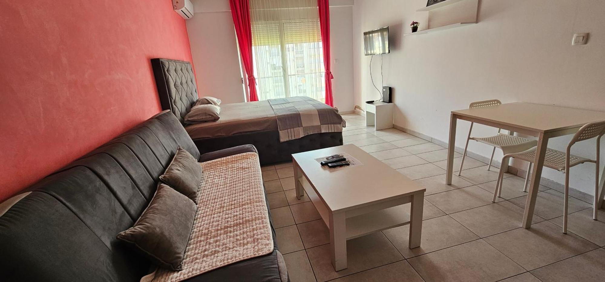 Naki Apartmani Podgorica Exterior foto